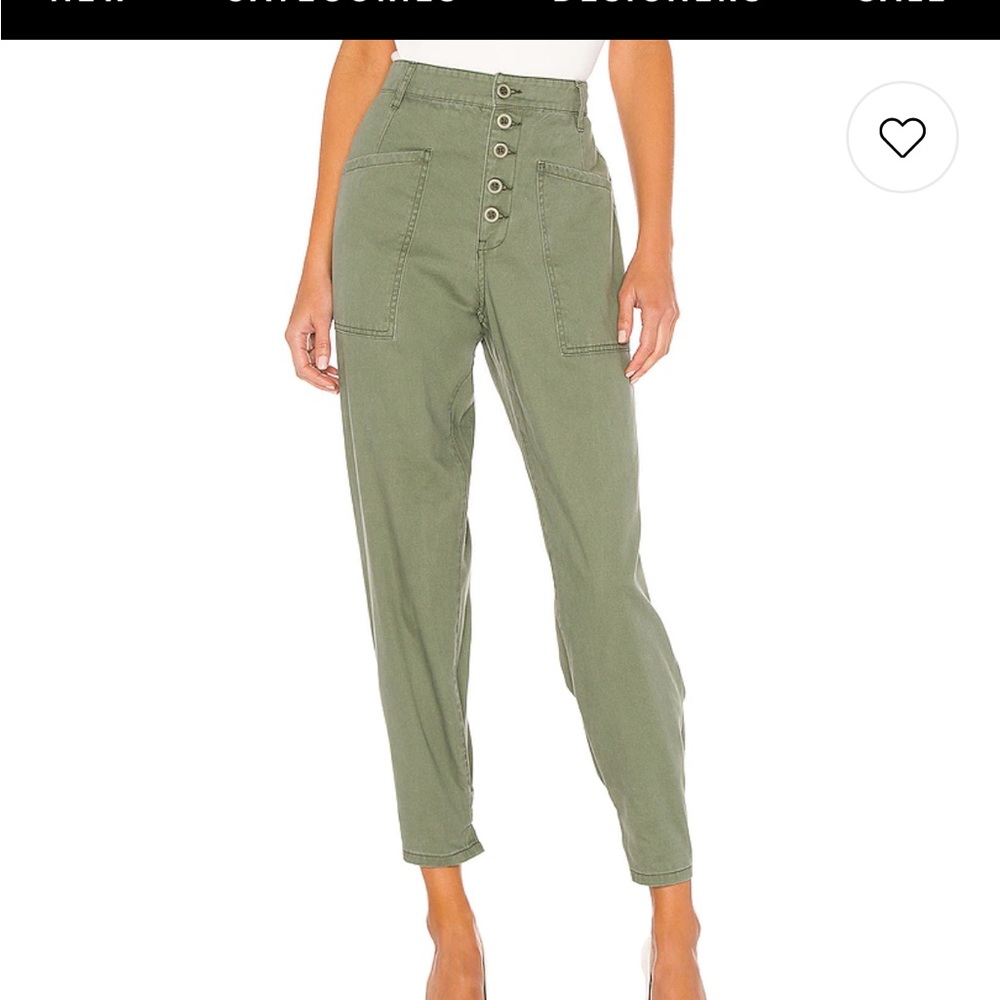 New with tags. High Rise Trousers in army green.